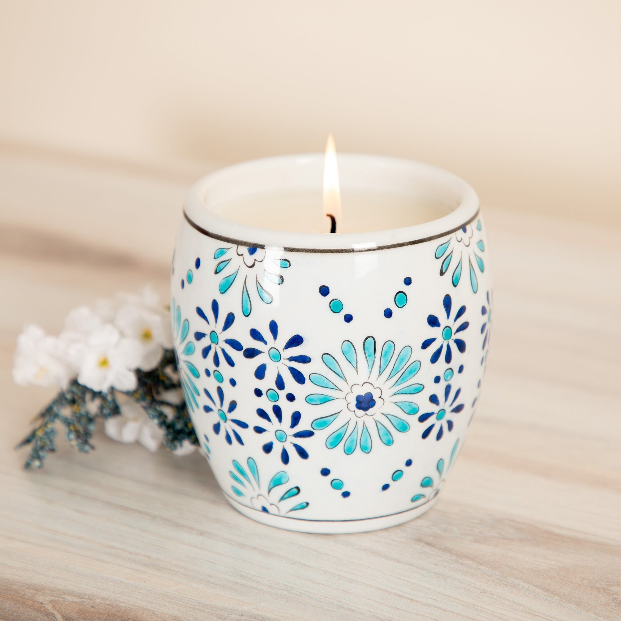Ceramic Artisan Hand-Poured Candle - Poppy Natural