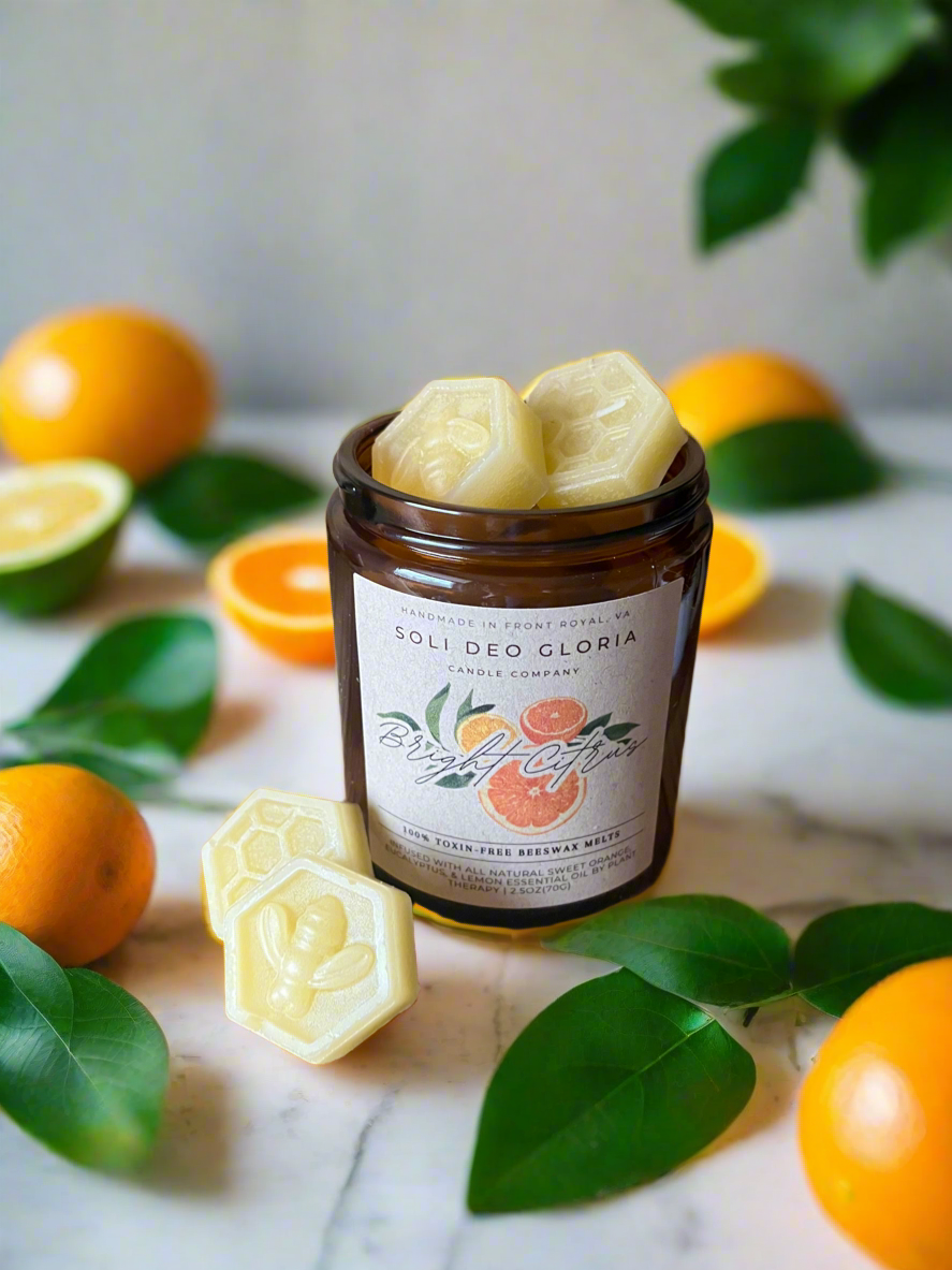 Bright Citrus | Natural Beeswax Candle with Organic Essential Oils - Poppy Natural