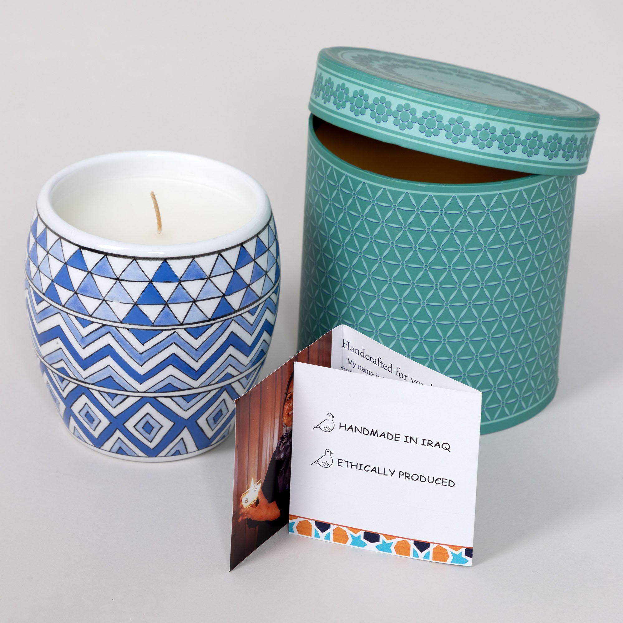 Ceramic Artisan Hand-Poured Candle - Poppy Natural