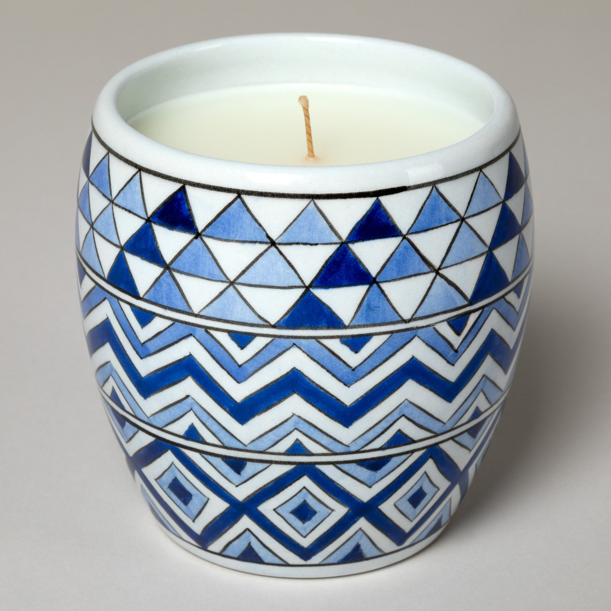 Ceramic Artisan Hand-Poured Candle - Poppy Natural