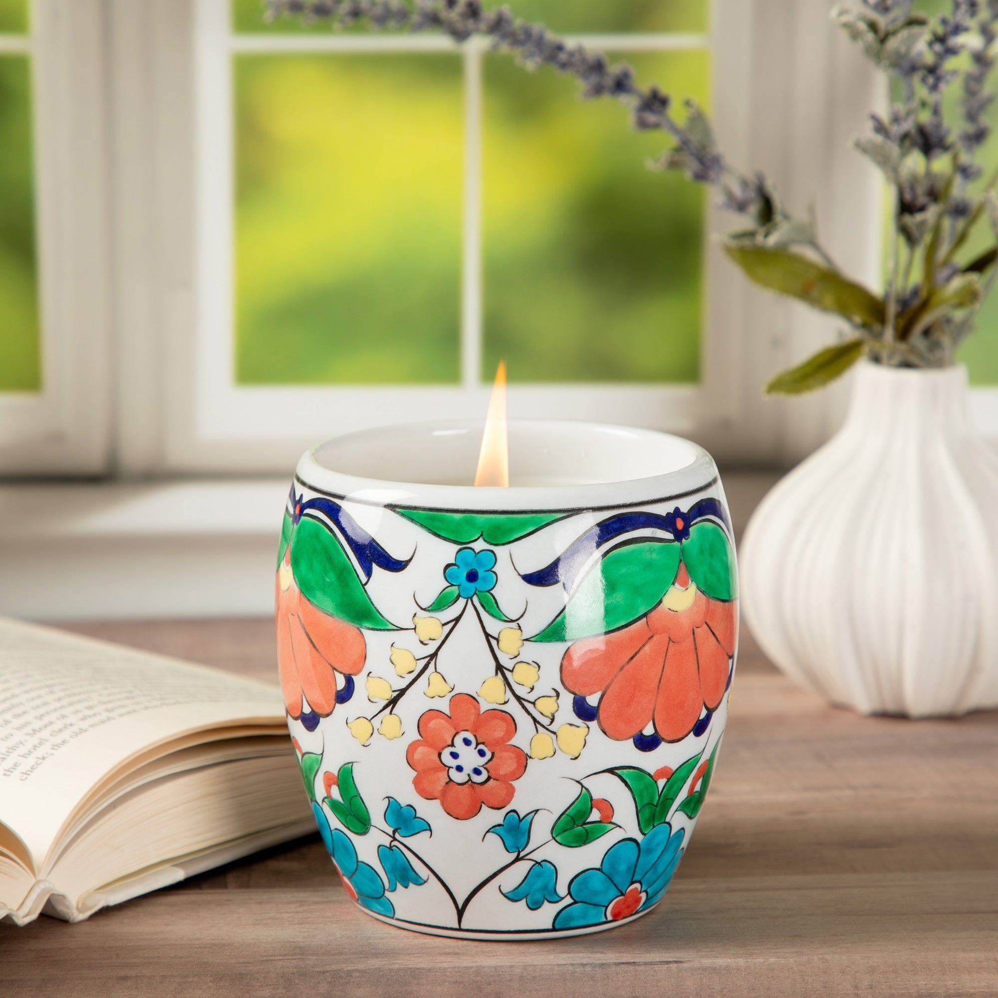 Ceramic Artisan Hand-Poured Candle - Poppy Natural