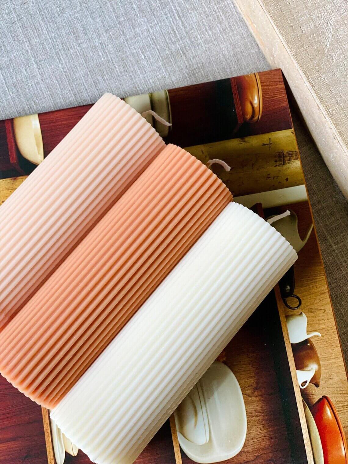 Minimalist Ribbed Candle - Poppy Natural