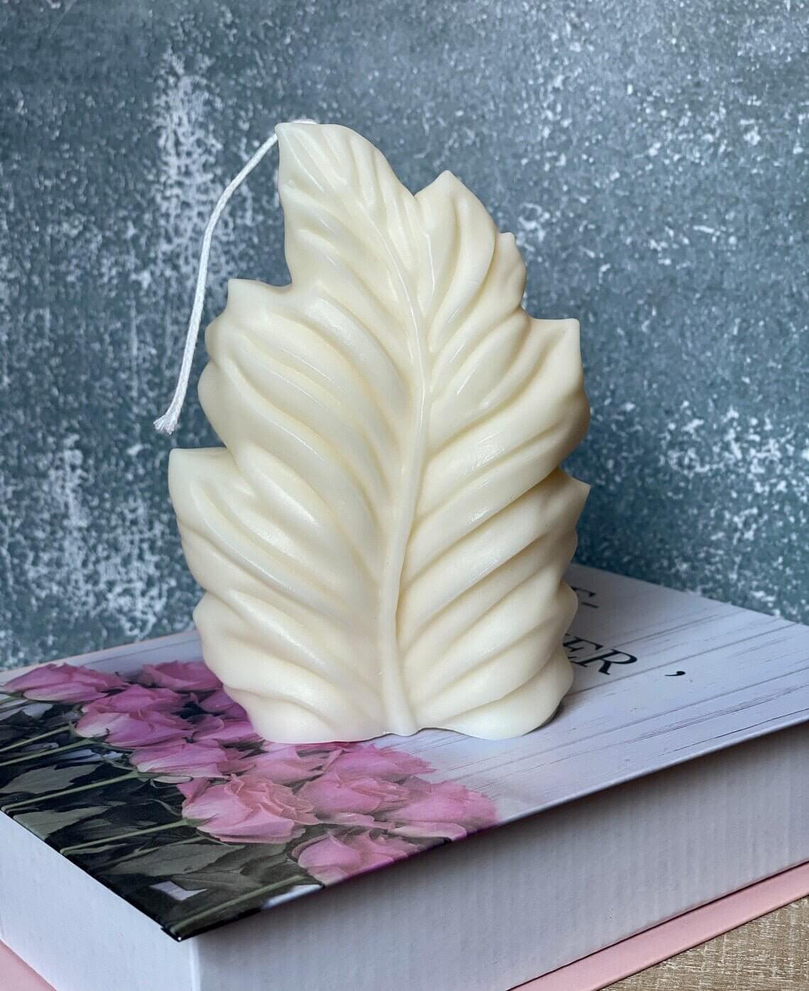 Feather Sculpture Candle